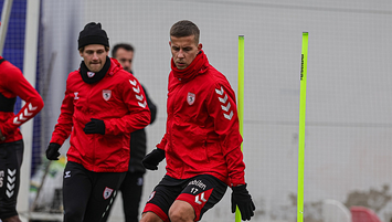 Samsunspor'da derbi mesaisi