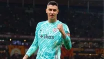 Berke kalıyor