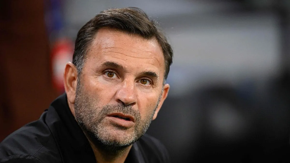 Galatasaray Teknik Direktörü Okan Buruk: Icardi ve Osimhen...