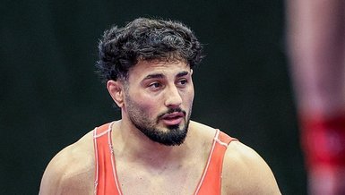 Milli güreşçi Muhammed Halit Özmuş gümüş madalya kazandı!