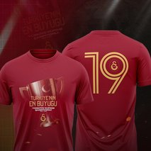 G.Saray’dan dikkat çeken şampiyonluk T-Shirt’ü!