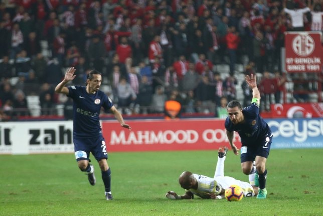 Antalyaspor - Fenerbahçe maçından kareler