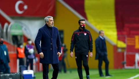 Adana Demirspor'da Samet Aybaba: Oyuncuların vurdum duymaz oynamaları kabul edilemez