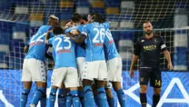 Eljif attı Napoli evinde şov yaptı!