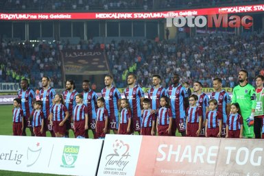 Hüzünlü koreografi | Trabzonspor-Sivasspor maçından görüntüler