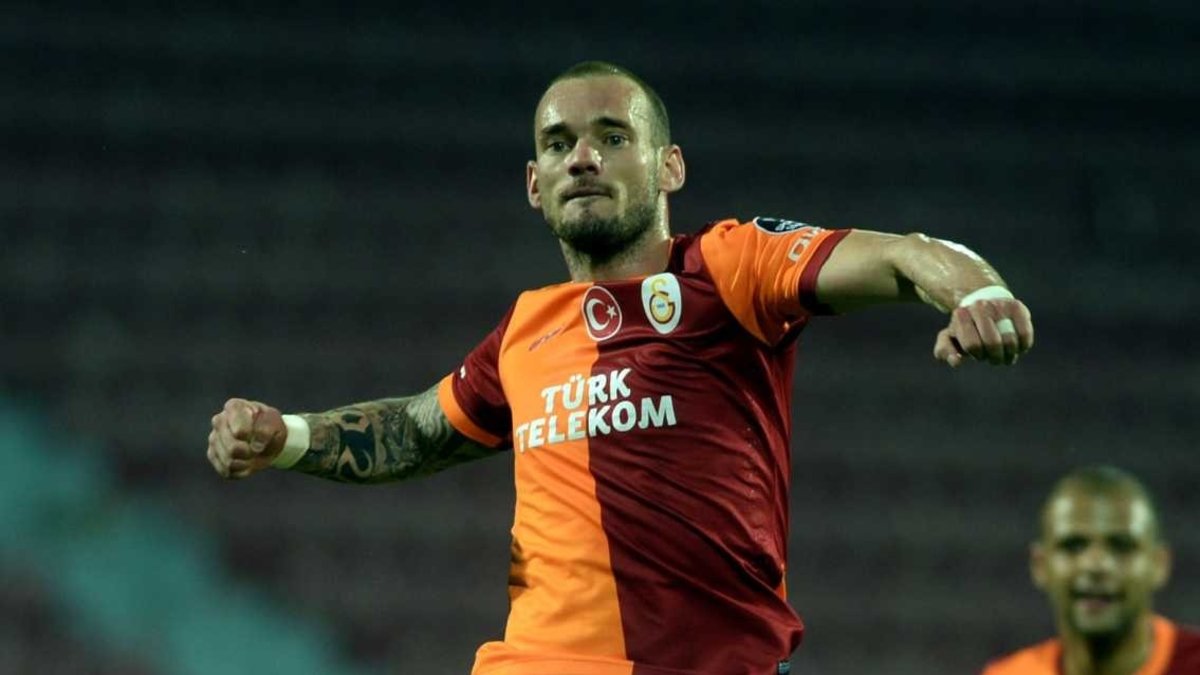 Wesley Sneijder'den derbi sonrası dikkat çeken paylaşım!