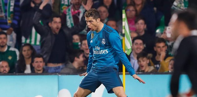 Real Madrid, deplasmanda 5 golle kazandı