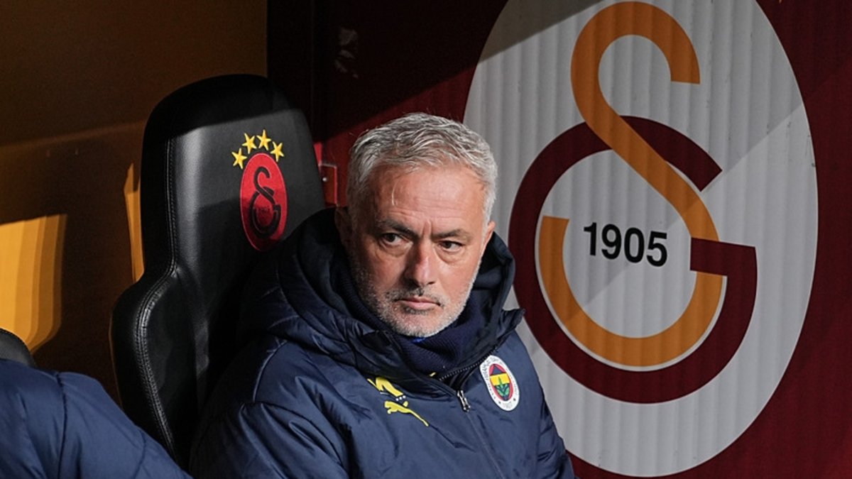 Irkçılık mı hakaret mi? Mourinho’nun sözlerine hukukçulardan farklı yorumlar Irkçılık mı hakaret mi? Mourinho’nun sözlerine hukukçulardan farklı yorumlar