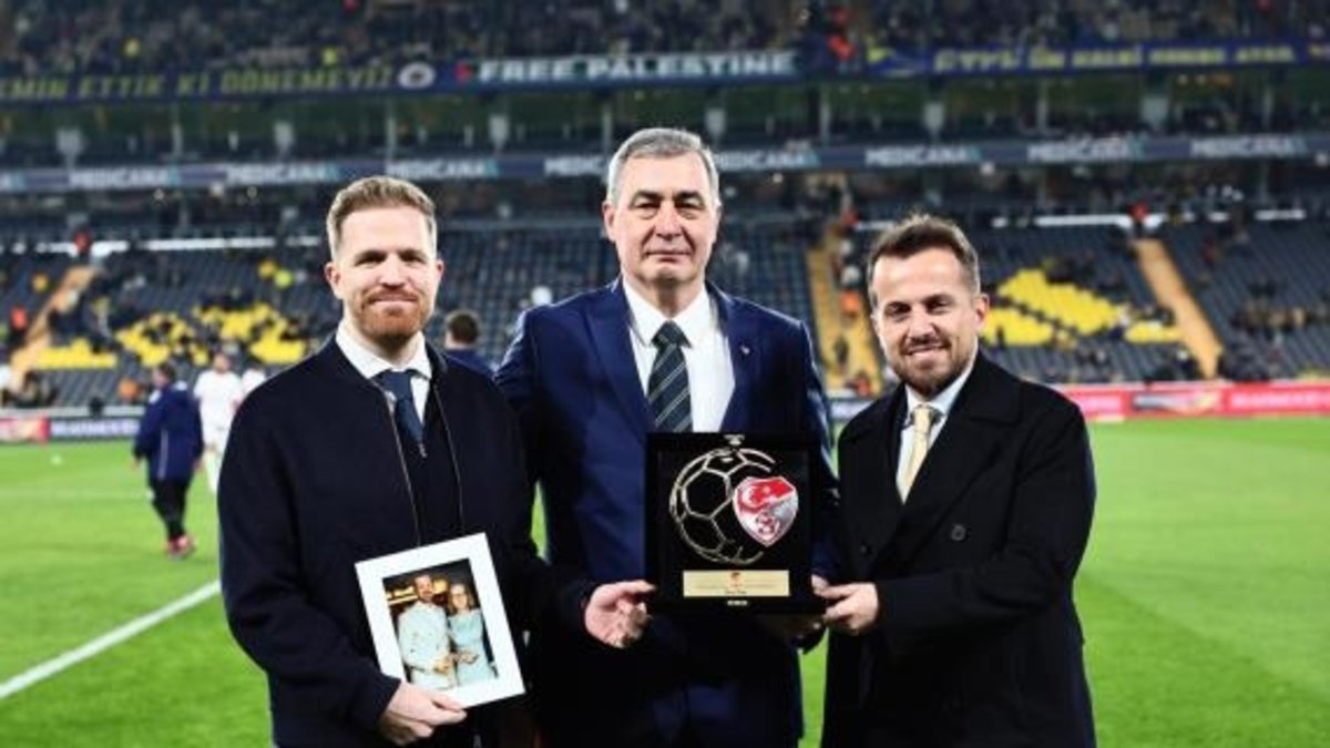 Fenerbahçe, Bursaspor ve Fatih Tekke'ye fair play ödülleri takdim edildi!
