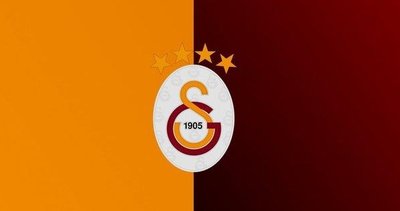 Galatasaraylı eski yıldız futbolu bıraktı!