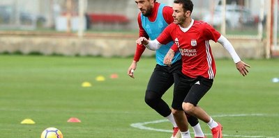 Sivasspor 8 eksikle çalıştı