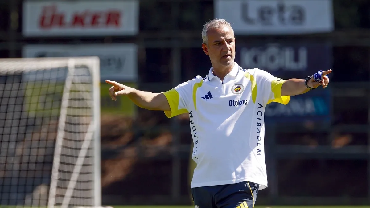 Fenerbahçe'den İsmail Kartal paylaşımı!