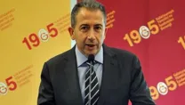 Metin Öztürk kolları sıvadı
