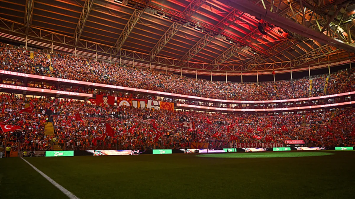 Liverpool'a Galatasaray maçı öncesi uyarı! "Her yerde davul ve meşale..."