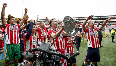 PSV, 9 puandan şampiyon oldu