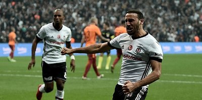 Tosun Paşa fırçayla uyandı