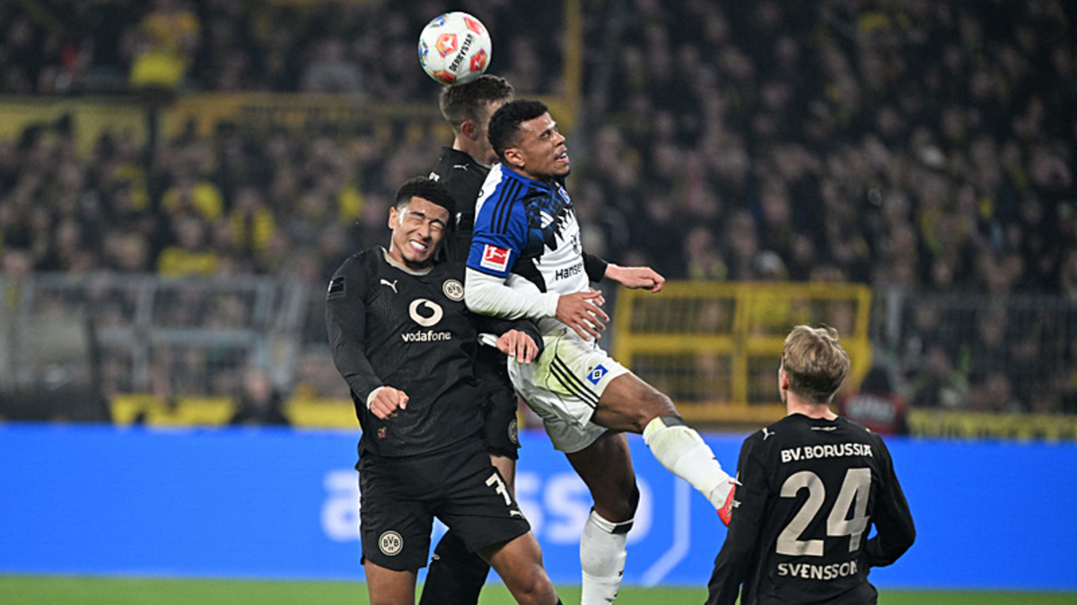 Borussia Dortmund 10 dakikada döndü!