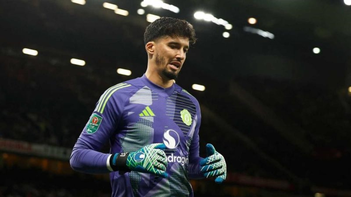 TRANSFER HABERLERİ | Manchester United'da Altay Bayındır'a büyük şok!