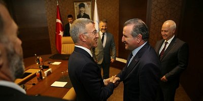 Osman Aşkın Bak, Trabzonspor yönetimini kabul etti