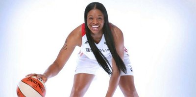 Kia Vaughn Fener’de