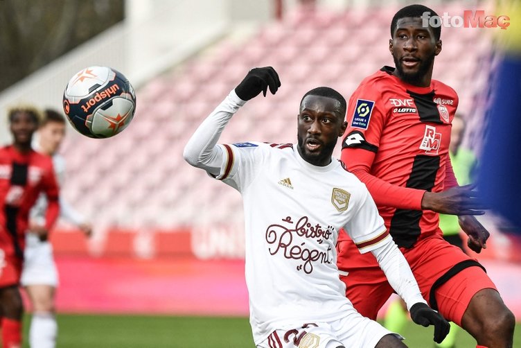 Trabzonspor transferde yeniden düğmeye bastı! Youssouf Sabaly...