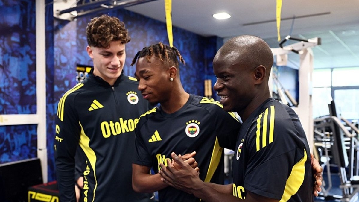 Fenerbahçe'nin yeni transferi N'Golo Kante ilk antrenmanını yaptı!