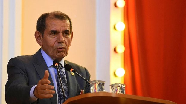 Galatasaray Kulübü Başkanı Dursun Özbek Taçspor Tesisleri'ni inceledi
