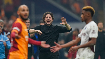 Tekke kadroyu bozmadı