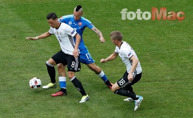 Beşiktaş’ta Marek Hamsik sesleri