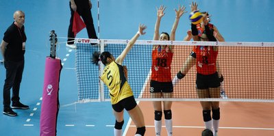 VakıfBank seride 1-0 öne geçti