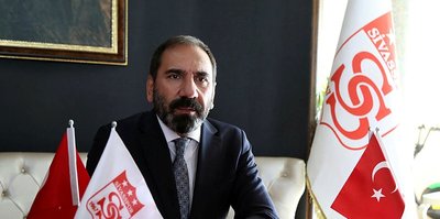 Mecnun Otyakmaz: “VAR protokolü rayından çıktı”