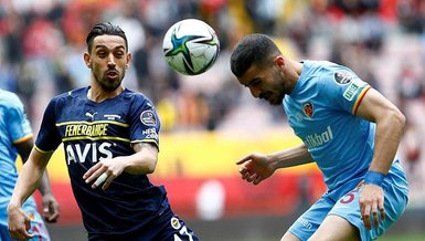 Fenerbahçe'nin yıldızı İrfan Can Kahveci'den Kayserispor ağlarına müthiş gol