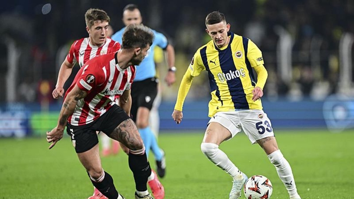 TRANSFER HABERİ: Fenerbahçe'de Szymanski gelişmesi! İtalyanlar tribünden izledi