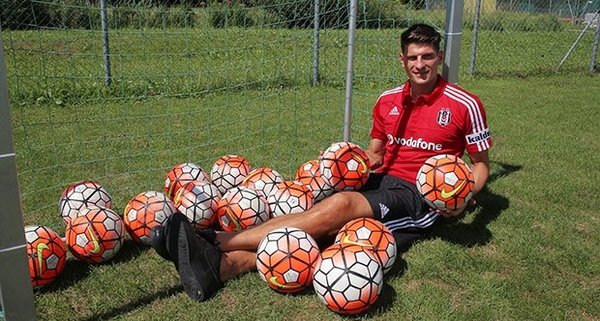 Mario Gomez'in vedası twitter'ı salladı
