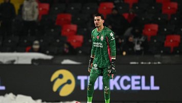 Uğurcan Çakır geri dönüyor