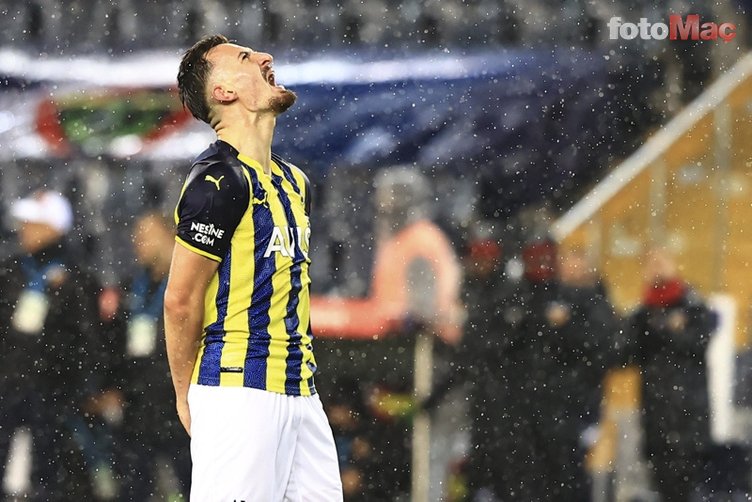 Fenerbahçe'den Augsburg'a transfer olan Mergim Berisha Fenerbahçe hakkında açıklamalarda bulundu