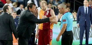 Hakemlerle tartışmıştı