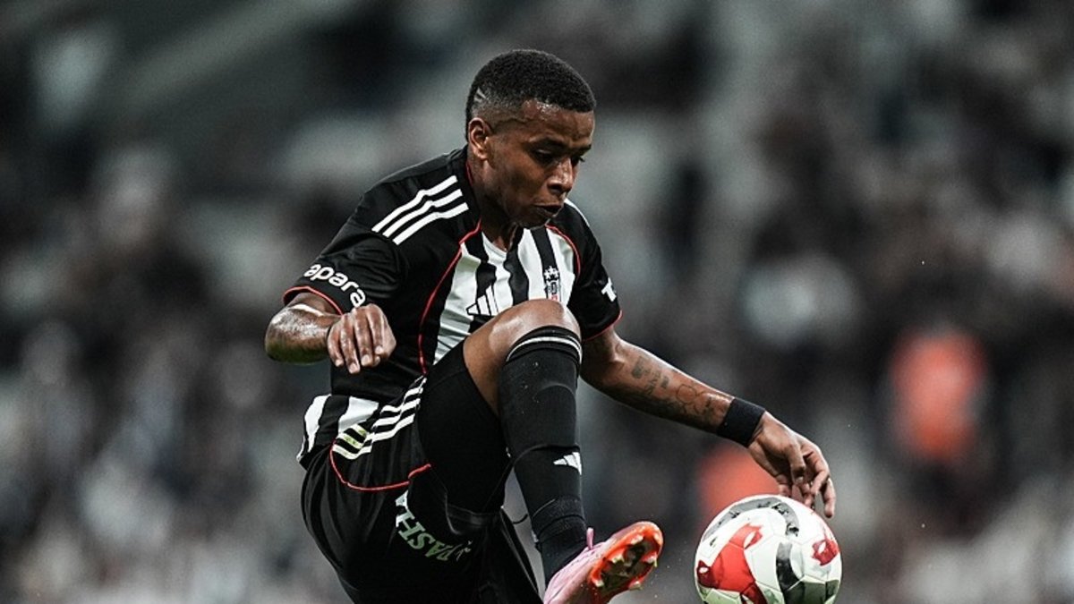 Arroyo kadro dışı