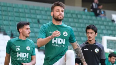 Giresunsporlu Kadir Seven Çorum FK'ye transfer oldu
