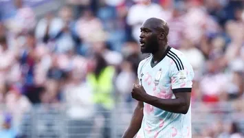 F.Bahçe Lukaku'yu resmen açıkladı!