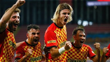 Son dakika spor haberi: Göztepe Alpaslan Öztürk ile yollarını ayırdı!