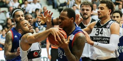 Kartal, Efes'i parçaladı!