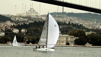 İstanbul’da yelken şovu