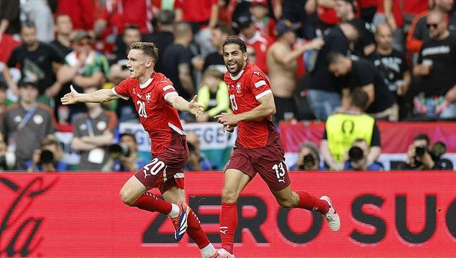 İsviçre’den 3 puanlı start