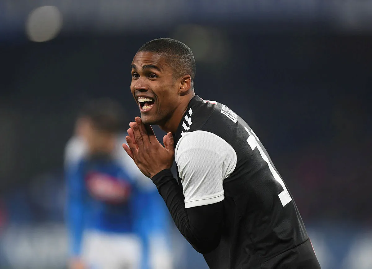 Douglas Costa'dan Ronaldo'ya taş! "Takımın en güçlüsü Dybala" - 1