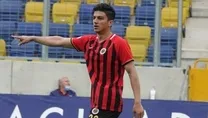 Soner uzattı Ahmet gitti