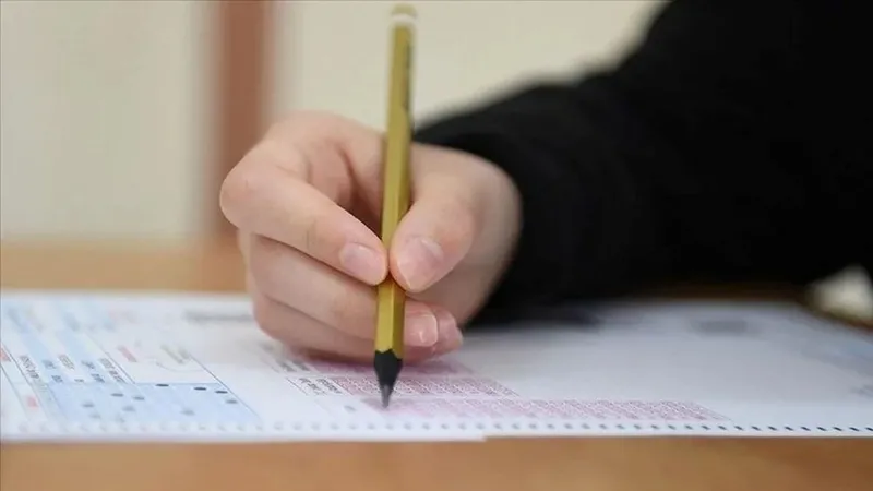 yks-basvurulari-basladi-yks-basvuru-ekranina-nasil-girilir-universite-sinavi-basvurusu-nasil-yapilir-2025-yks-1738845161029.jpeg