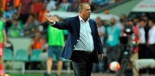 Terim makası vuruyor