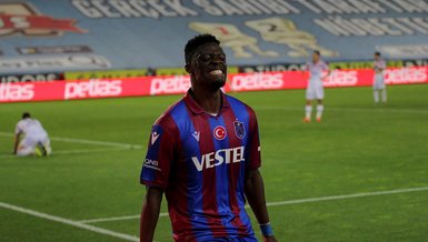 Son dakika Trabzonspor transfer haberleri: Ekuban İstanbul'da
