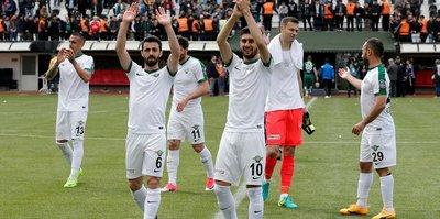 Akhisar Belediyespor düze çıktı